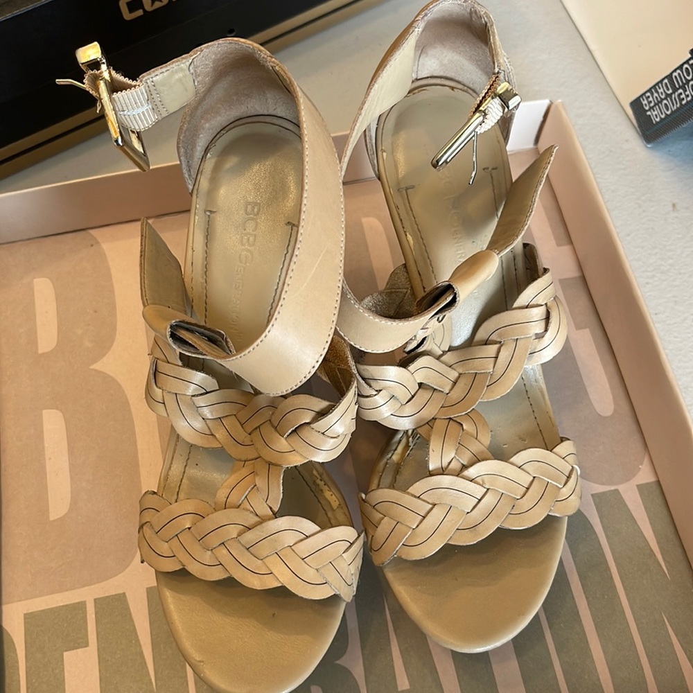 BCBG HEELS